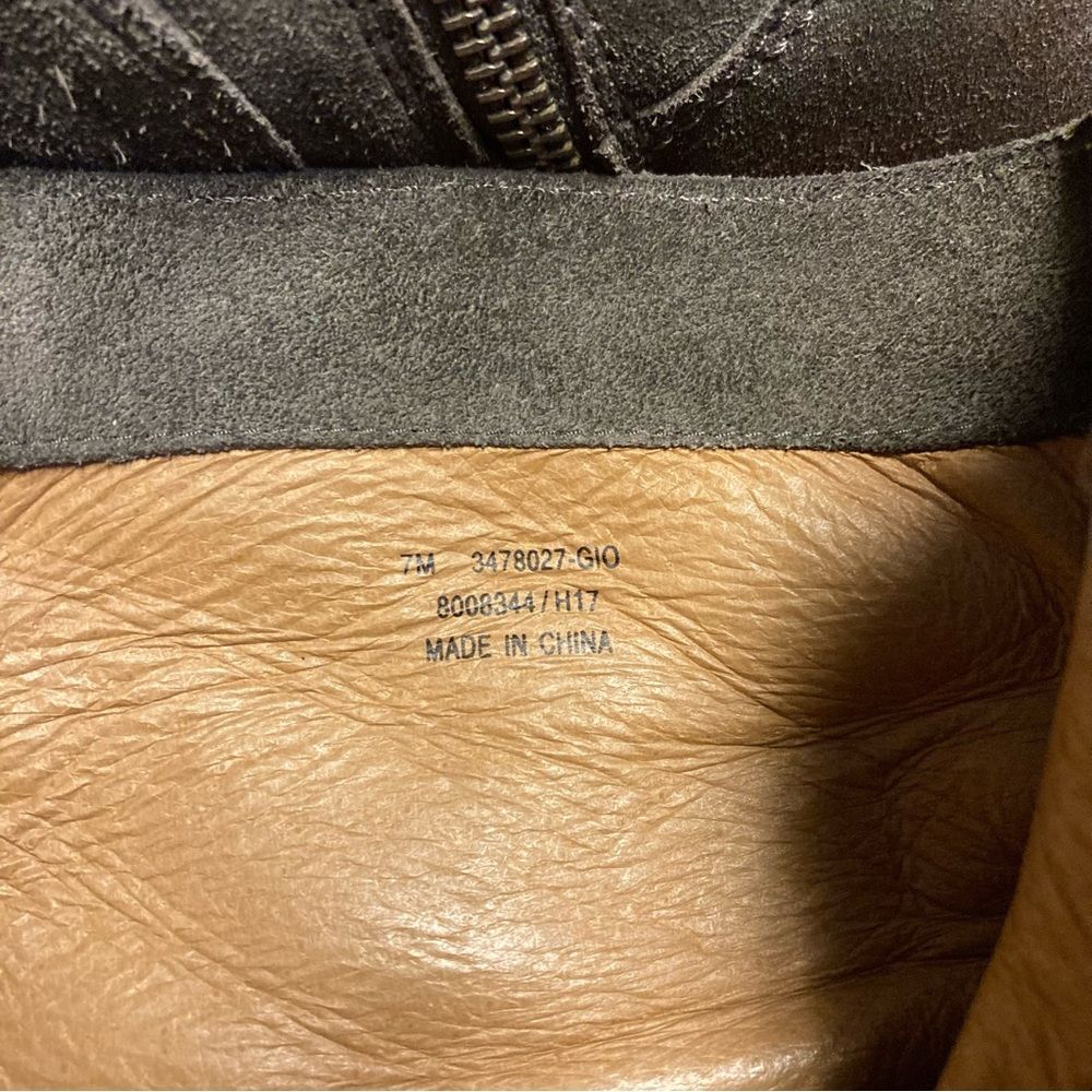 Frye Ellen Buckle Short Booties Gray Suede Leather Size 7 Harness - Picture 8 of 10